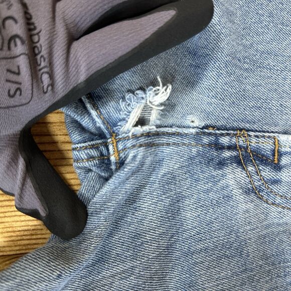 Levis‎ 501 Jeans Mens 36x34 Blue Light Wash Straight Leg Fit Button Fly - Picture 15 of 16